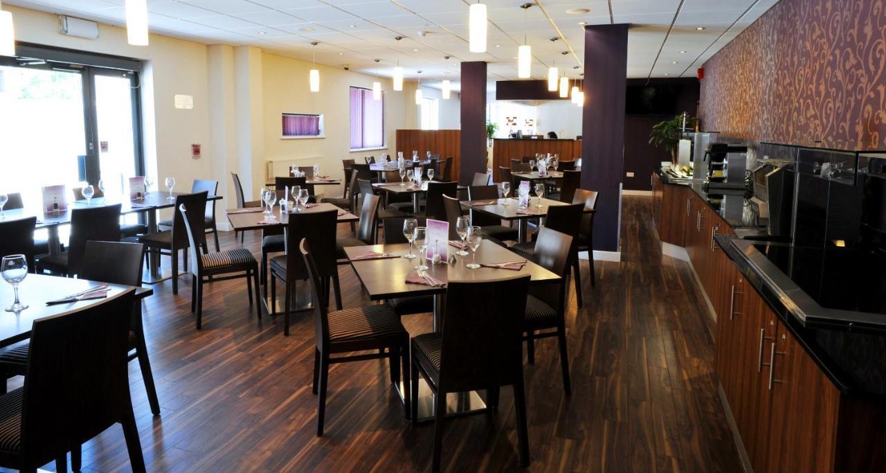 兰开斯特spa酒店 阿克斯桥 外观 照片
