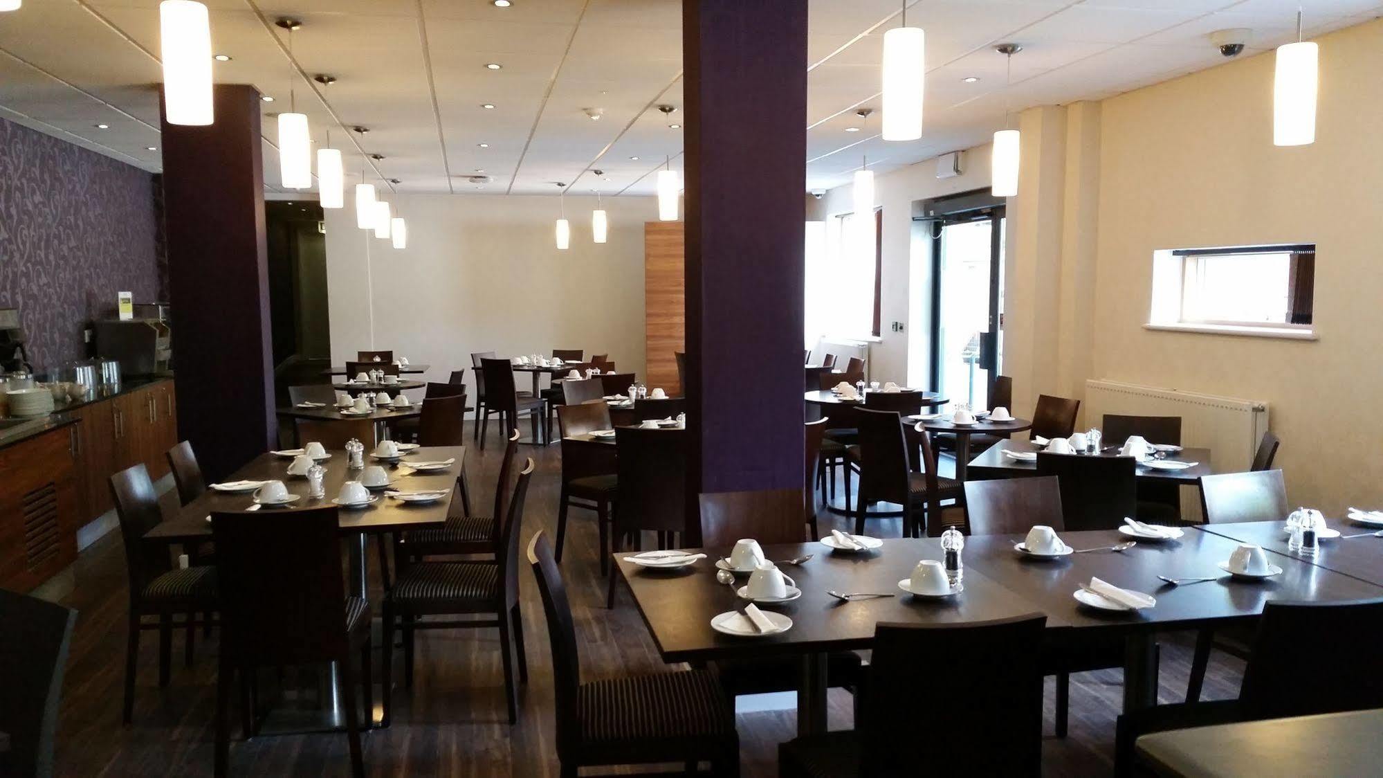 兰开斯特spa酒店 阿克斯桥 外观 照片